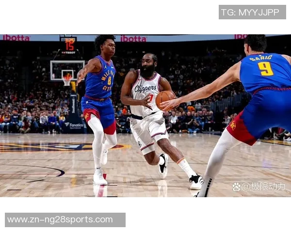 2016年NBA季后赛首场对决马刺与雷霆精彩回顾与赛后分析 2016年NBA季后赛首场对决马刺与雷霆精彩回顾与赛后分析